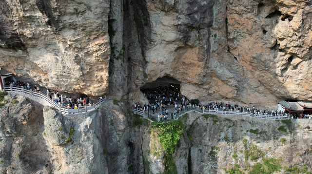 持续升温！假期前三天，雁荡山累计接待游客37.37万人次