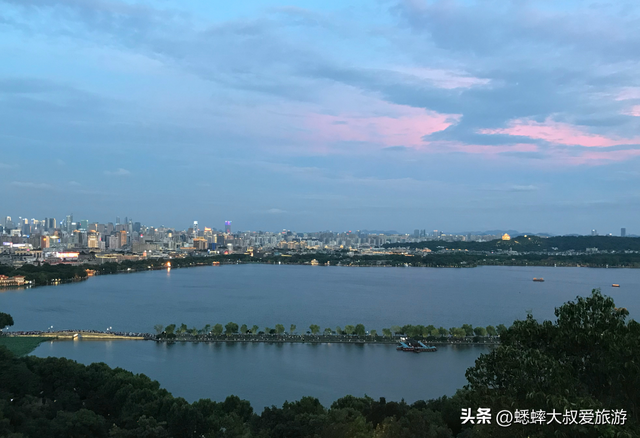 杭州西湖国庆旅游攻略：可选三天两晚悠闲游，轻松玩，很出片！