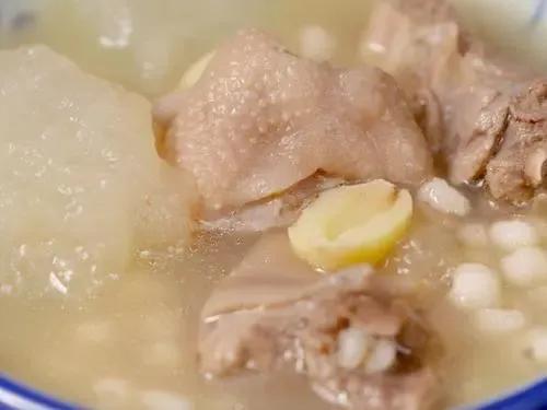 清补凉花胶排骨汤的做法大全 2026年清补凉花胶排骨汤的做法大全视频