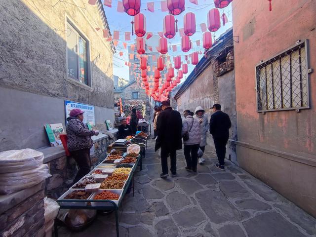 博山八陡老街,有不要钱的博山大锅菜