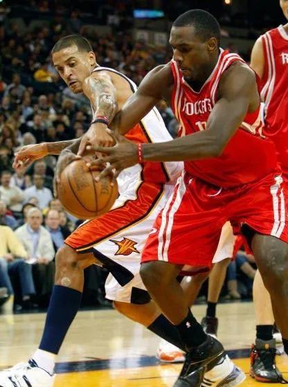 杨瀚森到底能否成材？看看NBA30年以来首轮16号秀的数据就知道！