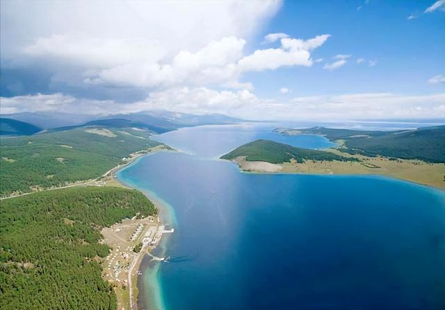 蒙古还有湖？水量是三峡水库的近10倍，是全中国所有湖泊的1.7倍