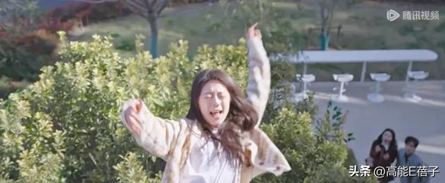 热剧锐评:看顾漫玛丽苏、郭京飞“魔幻东北”,还是央视命题作文