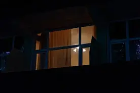 后续！男子深夜翻进女邻居家，欲发生性关系做情人，法院判决亮了图片