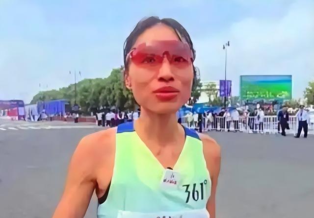 “最快女护士	”彻底辞职！多方紧急发声，3个原因注定她会走这步