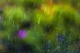 漯河：她笔下的暴雨，真美！图片