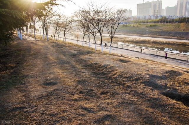 “百年难遇九月冬”，明日立冬，建议大家提前做好准备