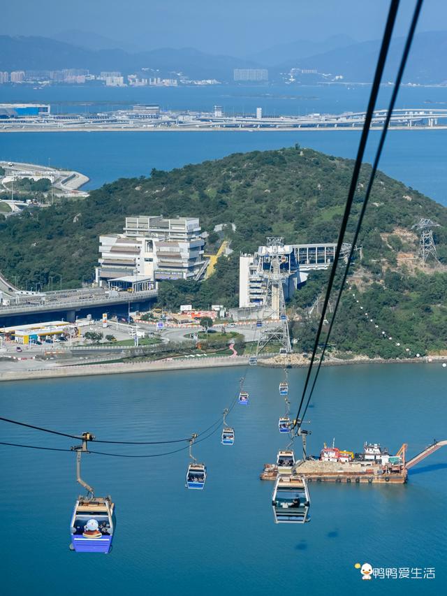 香港昂坪360全攻略：25分钟高空揽山海，登顶全球最大户外青铜佛