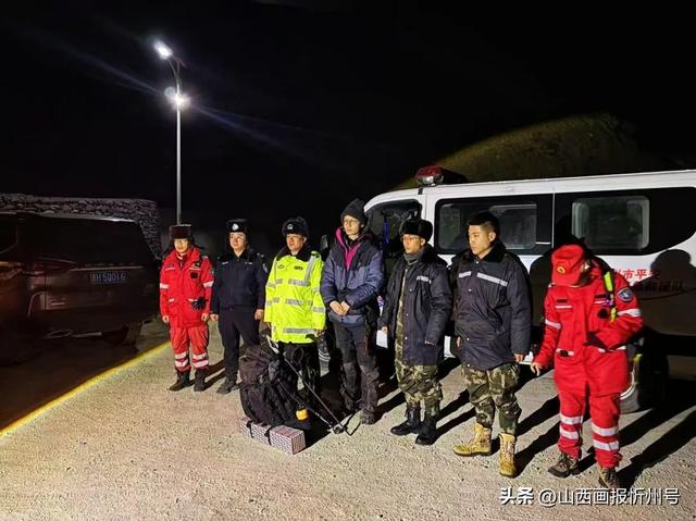 风霜雪雨搏激流——记五台山风景区应急救援队
