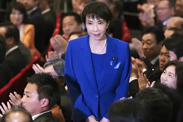 日本政坛巨震！166票封喉	，公明党倒戈，高市时代终结？中方回应