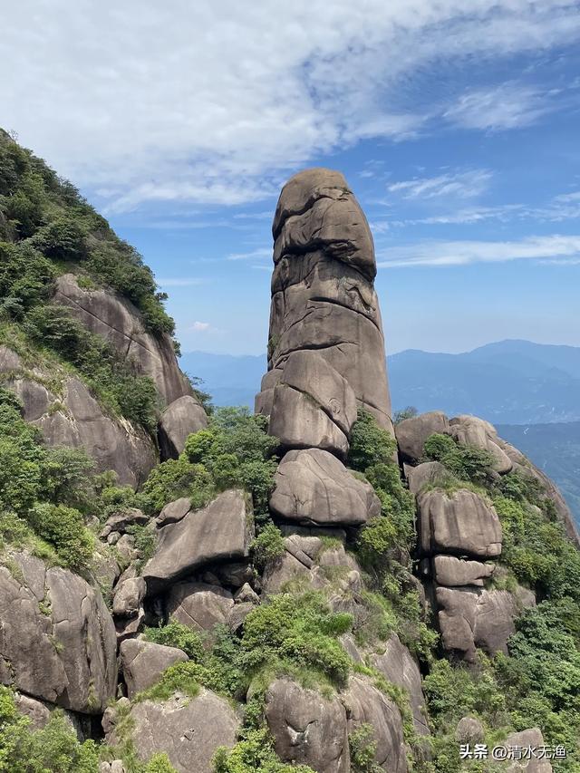 江西你糊涂啊不宣传这座山，颜值不输三清山，电梯坐到山顶