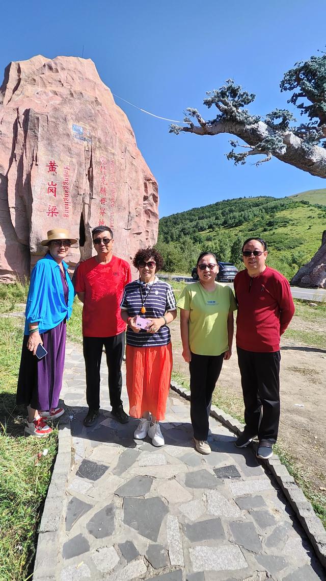 到赤峰必游阿斯哈图石林,那可是克什克腾世界地质公园核心景区