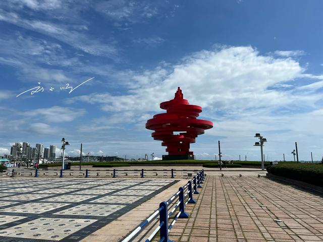 青岛“最年轻”的地标，竟然藏着3个秘密？连好多本地人都不知道
