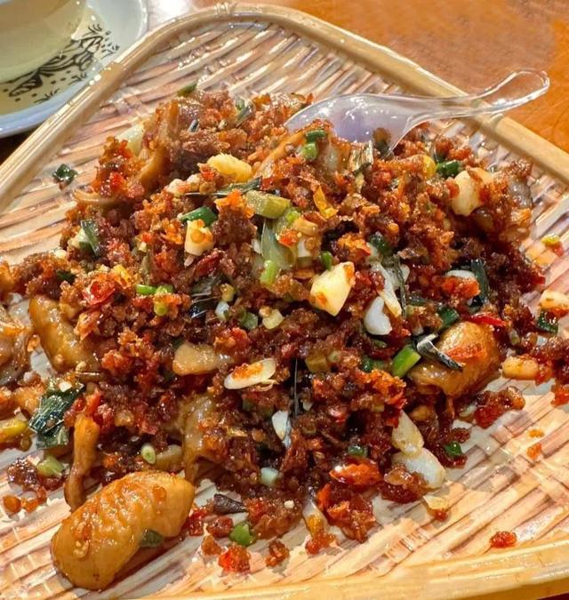 世界自然遗产、物种基因库、北纬31°绿色奇迹——神农架旅游攻略