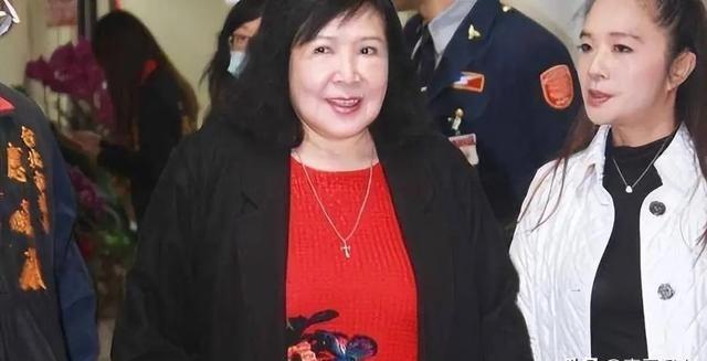 “台湾永远不会是中国的一份子”，她话音刚落，就被一明星扇巴掌