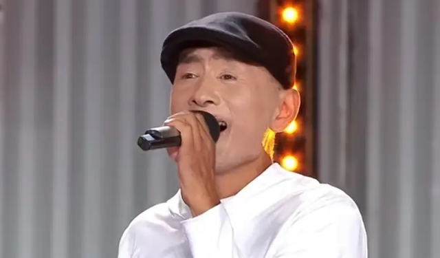 事实证明，“失踪”9年的歌手阿宝，早已走上了一条“不同的路”