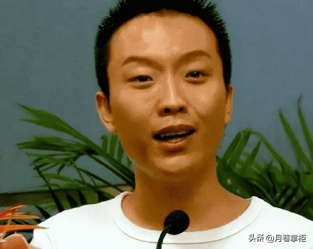 善恶有报？看如今"跌落神坛"的李玉刚，背后的真相早就清晰可见