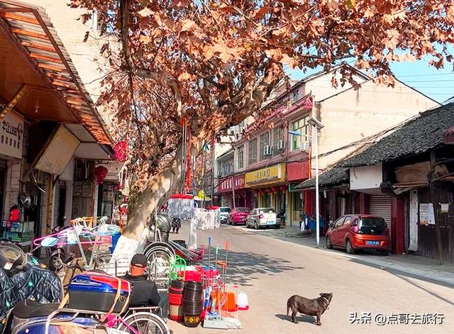 成都崇州最原始的3处老街，古朴原始被严重低估，土美食香味诱人