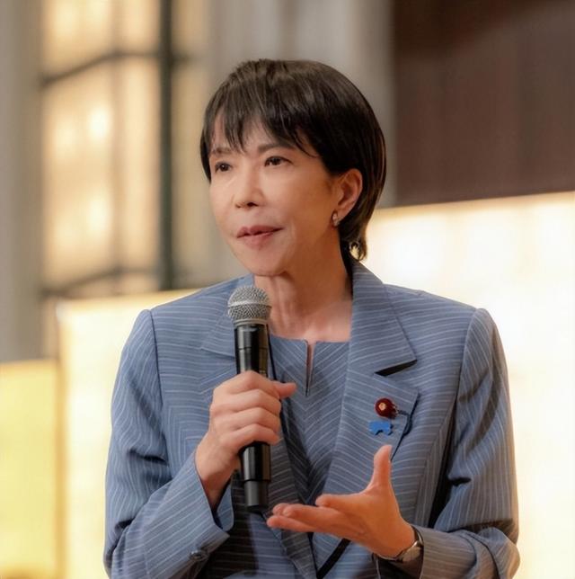 高市早苗闯大祸	，派亲信窜台后，不到24小时，46条中日航班全清零