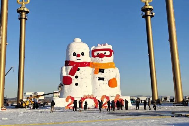 开门红！呼和浩特元旦接待游客171万人次，旅游收入近11亿元，全城跨年热力破纪录！