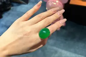 眼光真毒辣，这鸽子蛋也太豪气了图片