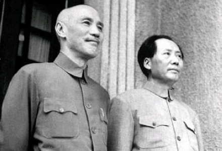 蒋介石在日记中坦承：当初放毛泽东走，全部是“两个不得不”！