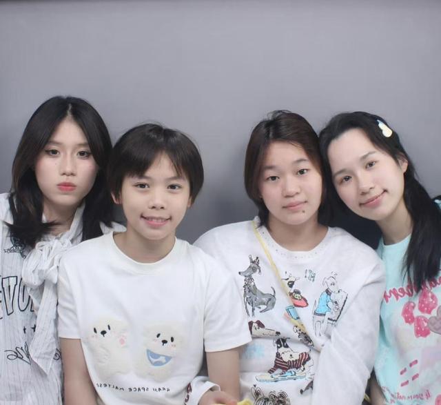 全红婵近照曝光，变瘦“打脸”黑粉，多个教练赞其训练刻苦