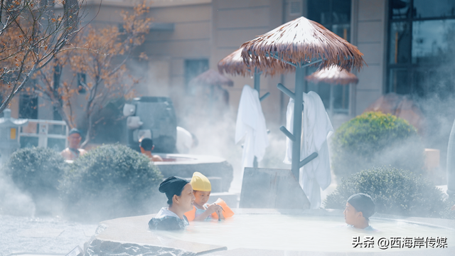 这个冬天，来融创藏马山滑雪场滑雪吧！