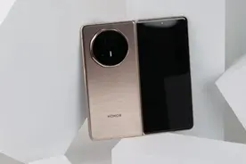 AI赋能+全面互联互通——荣耀Magic V5折叠屏旗舰手机评测图片