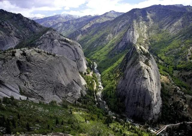 “浪浪山”外有星辰，去可可托海接住漫山的风