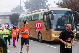马拉松经验谈：即使你无法完赛，最好也别上收容车图片