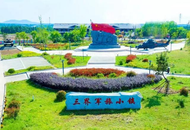 “机”情狂欢，“智”燃明光——机器人总动员，嗨爆明光黄金周
