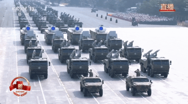 美国就算一动不动，中国20年也追不上？九三阅兵后，局势已被改写