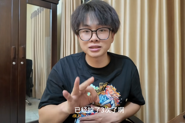 中国小伙勇闯孟加，刚下机场直接崩溃，落地第一件事就是“坐牢”