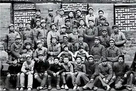 1949年人民解放军南下福建，队伍中江苏、山东、山西人特别多图片