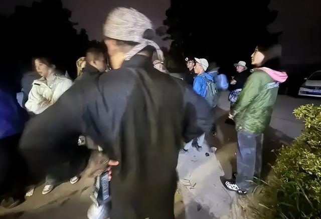 大理失踪男孩确认死亡！定位器比孩子先丢，生前最后露面照藏猫腻