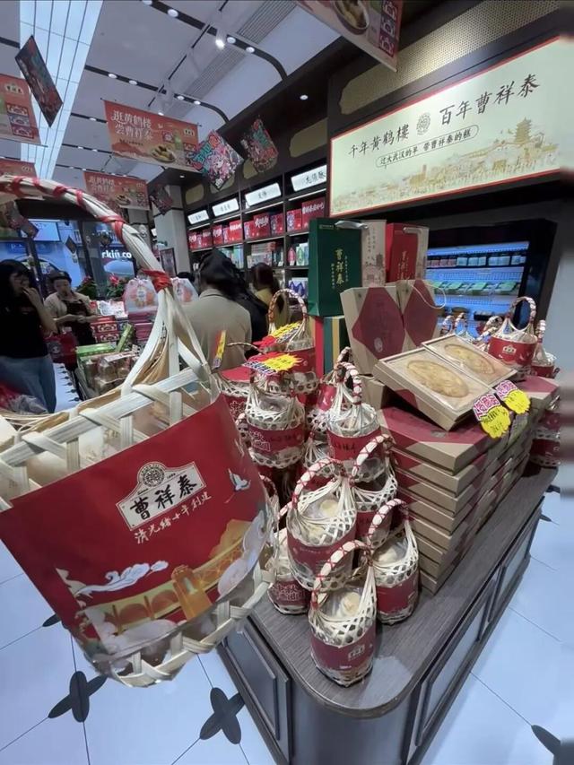 来汉口 逛江汉 | 十一江汉路这些地方爆了！