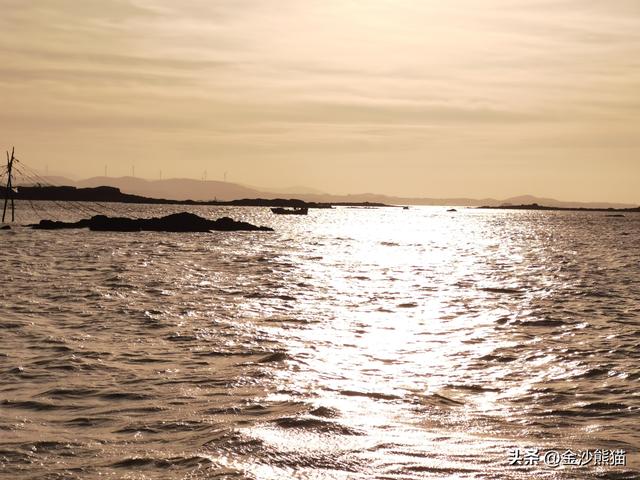 打卡屿头岛厝梁礁"一线天" 登上平潭岛 双龙连续第三年千里走双骑3
