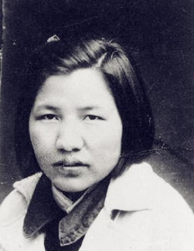 51年毛泽民儿媳看望毛主席，对主席称呼失礼，婆婆嗔怪：你这憨子