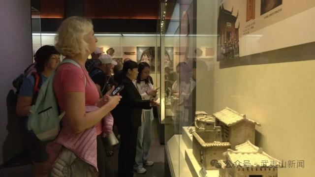 外国旅行团探秘武夷山 沉浸式感受文化与自然双重魅力