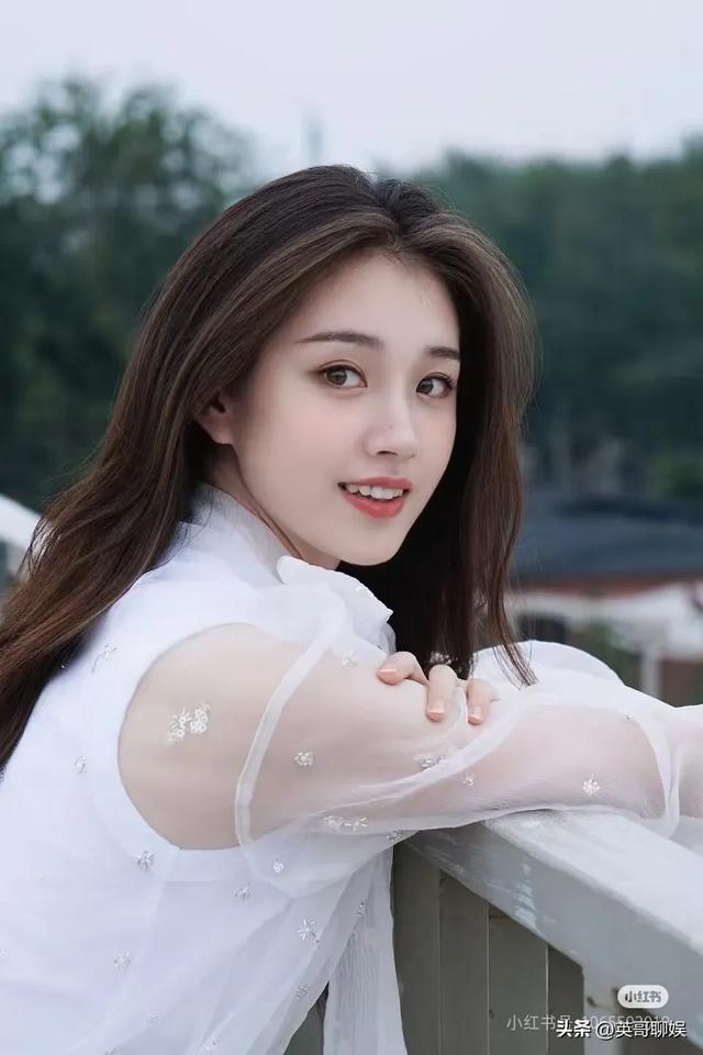 短剧圈人气最高十位女演员，刘念垫底，韩雨彤跌出前五，榜首太美