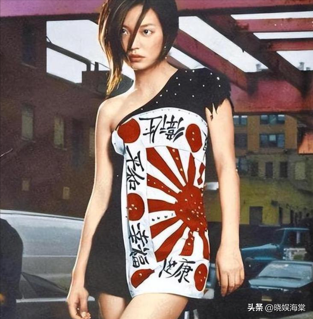 再难翻身 ! 封杀4年后，49岁赵薇近照曝光，事业婚姻全凉，星气已无