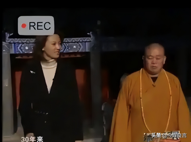 李湘不再隐忍，公开回应与释永信的真实关系，亲吻照真相终于大白