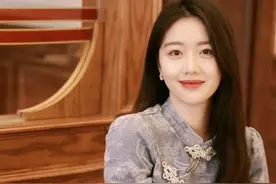 女性朋友们，你们撸铁吗？是早上撸好，还是晚上撸好呢？图片