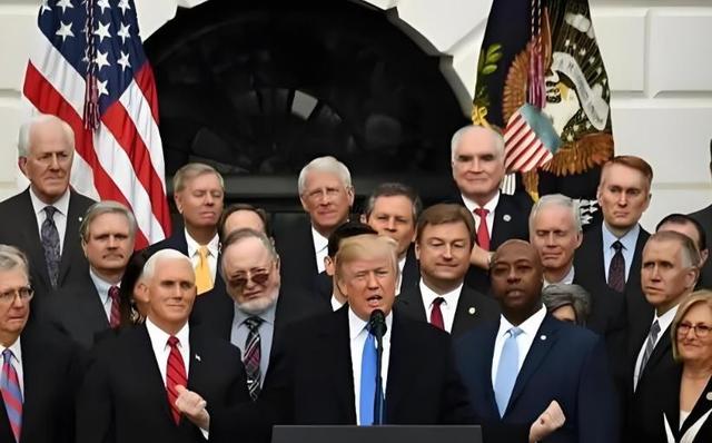 俄乌和谈又陷僵局！特朗普对乌下最后通牒，以乌领土换国家安全