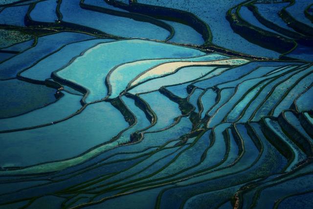 这个元旦，来元阳观赏梯田光影，参加百米长街宴吧