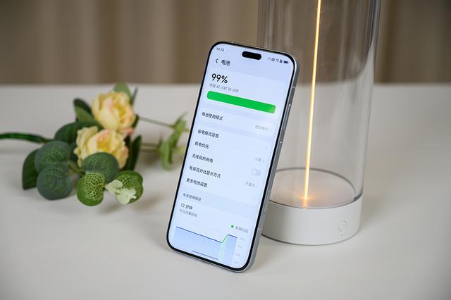 荣耀Magic8 Pro首发体验：由AI引导的手机自进化