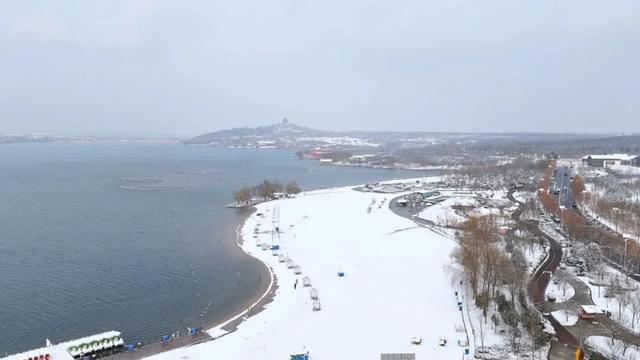 实拍！雪后淄博，秒变水墨仙境！