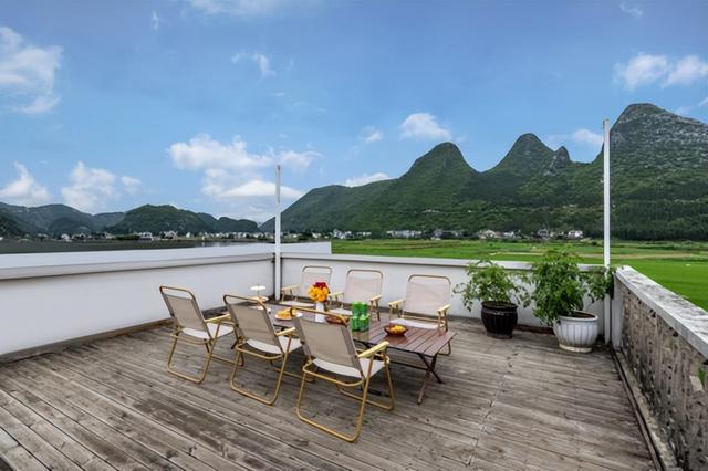 云筑观景民宿：万峰林间的慢境乌托邦