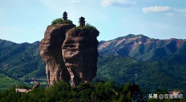 承德瑰宝，双塔双峰